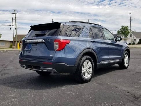 Used 2020 Ford Explorer XLT w/ Equipment Group 202A AWD/4WD image 5