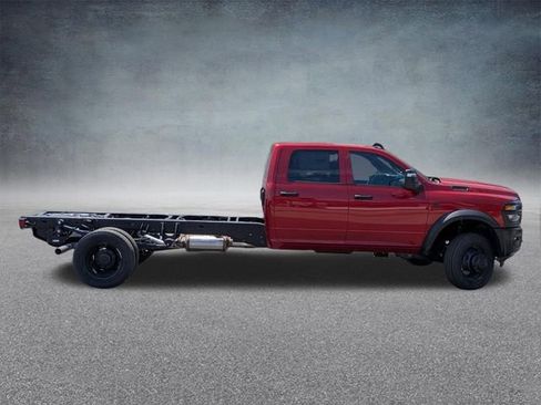 New 2026 RAM 5500 Tradesman AWD/4WD image 2