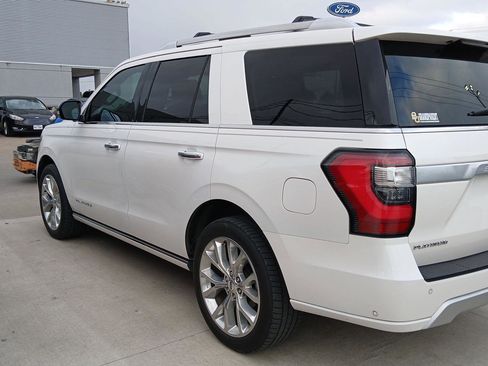 Used 2019 Ford Expedition Platinum image 7