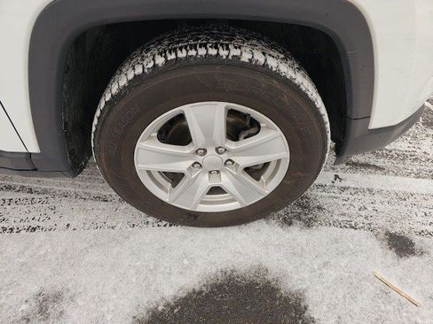 Used 2022 Jeep Compass Latitude w/ Convenience Group image 10