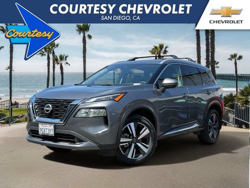 Used 2023 Nissan Rogue SL w/ SL Premium Package FWD image 1