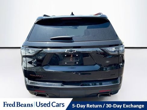 Used 2021 Chevrolet Traverse Premier w/ Redline Edition AWD/4WD image 7
