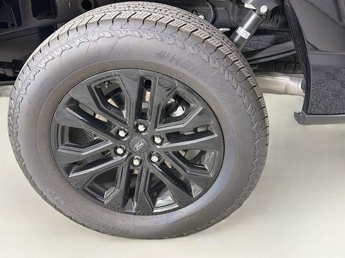 New 2025 Ford F150 Lariat w/ Equipment Group 502A High image 33