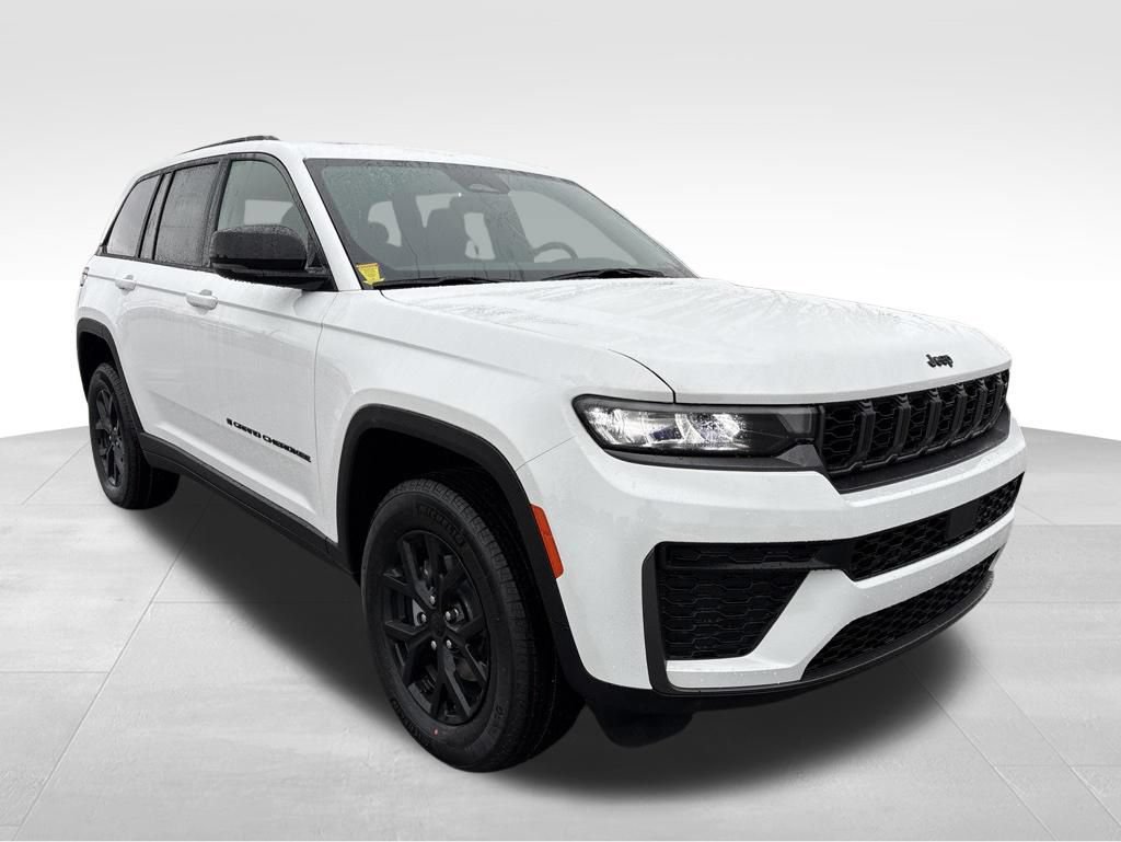 New 2026 Jeep Grand Cherokee Altitude AWD/4WD image 3
