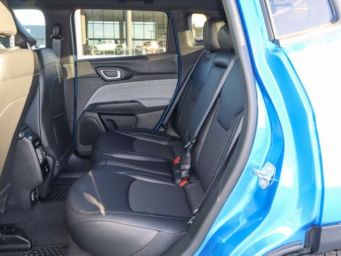 New 2026 Jeep Compass Latitude image 14