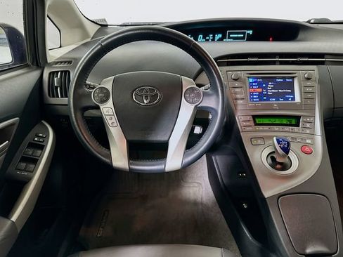 Used 2013 Toyota Prius Four image 24