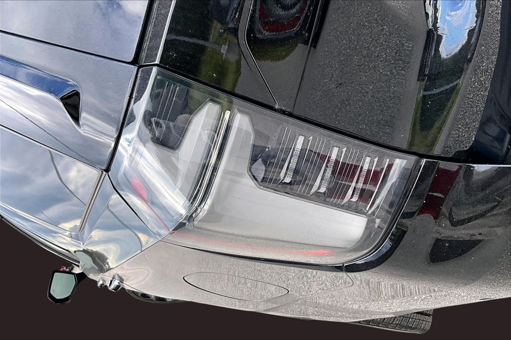 New 2026 Chevrolet Tahoe High Country AWD/4WD image 28