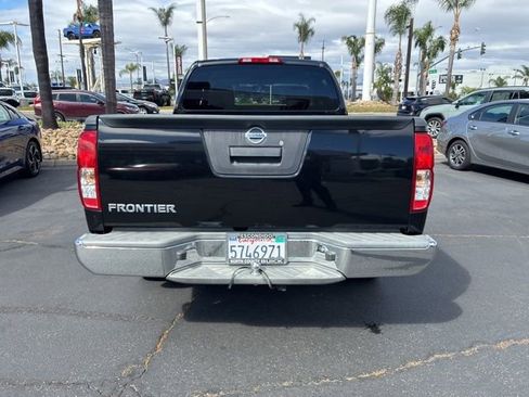 Used 2016 Nissan Frontier S image 5