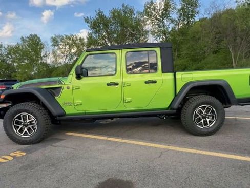 New 2026 Jeep Gladiator Rubicon AWD/4WD image 9