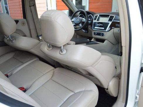 Used 2015 Mercedes-Benz ML 350 4MATIC image 48