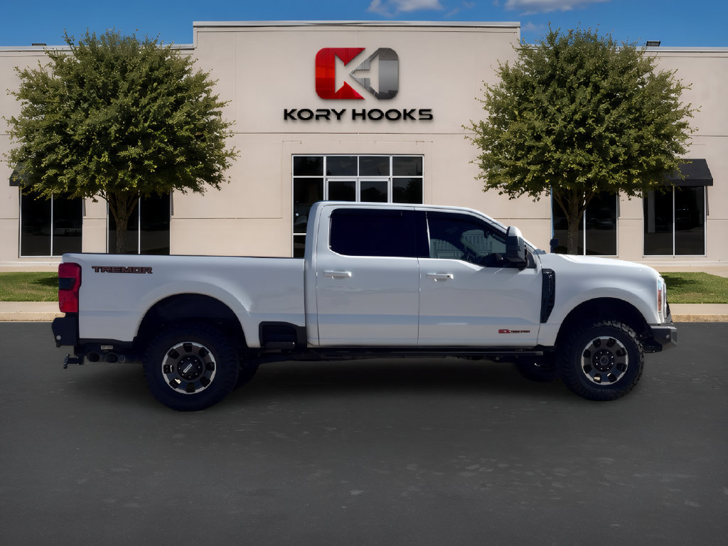 Used 2023 Ford F250 Lariat w/ Lariat Ultimate Package AWD/4WD image 6