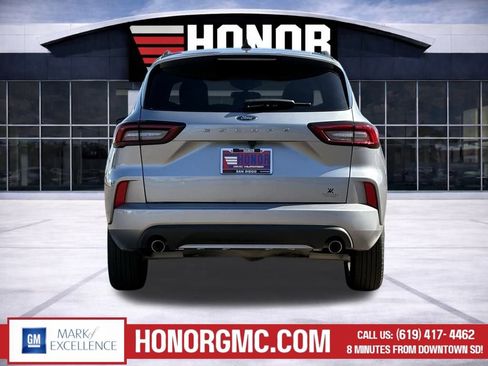 Used 2024 Ford Escape ST-Line FWD image 4