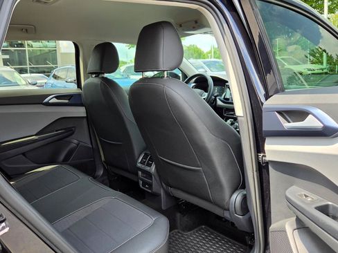 Certified 2024 Volkswagen Taos SE AWD/4WD image 56