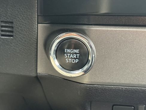 Used 2019 Toyota Tacoma TRD Sport image 20