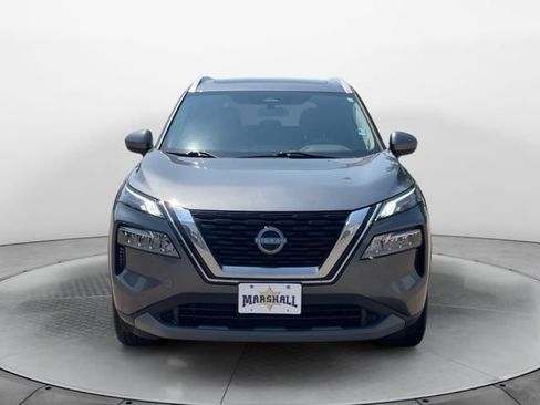 Used 2023 Nissan Rogue SV w/ SV Premium B Package FWD image 2