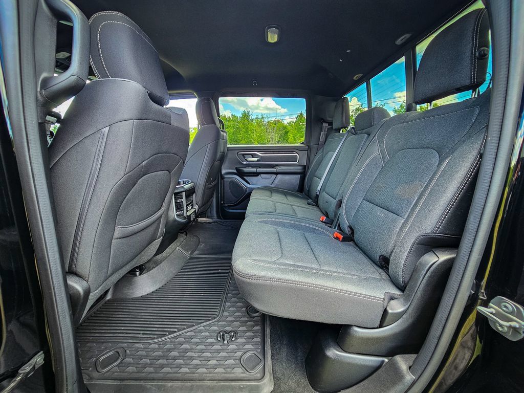 Used 2020 RAM 1500 Big Horn AWD/4WD image 34