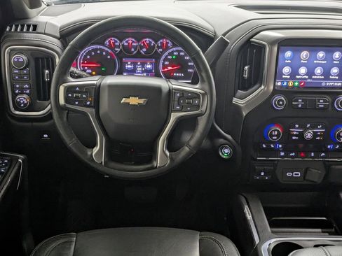 Used 2020 Chevrolet Silverado 2500 LTZ w/ LTZ Convenience Package AWD/4WD image 7