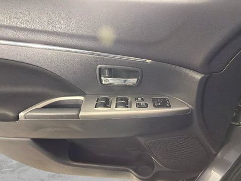 Used 2020 Mitsubishi Outlander Sport ES AWD/4WD image 25