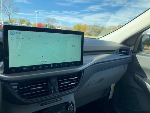 New 2026 Ford Escape Active w/ Active Premium Tech Pack image 8