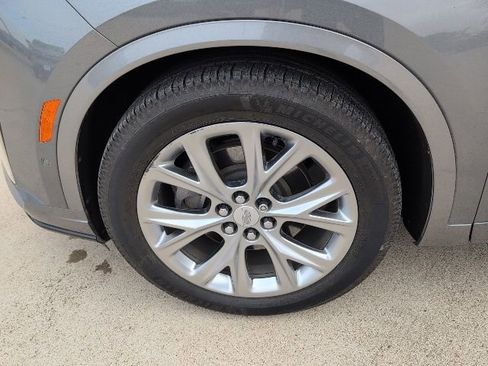 Used 2020 Cadillac XT6 Sport w/ Platinum Package image 3