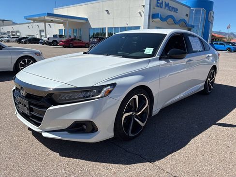 Used 2022 Honda Accord Sport image 1