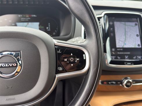 Used 2019 Volvo XC90 T8 Inscription w/ Luxury Package image 21