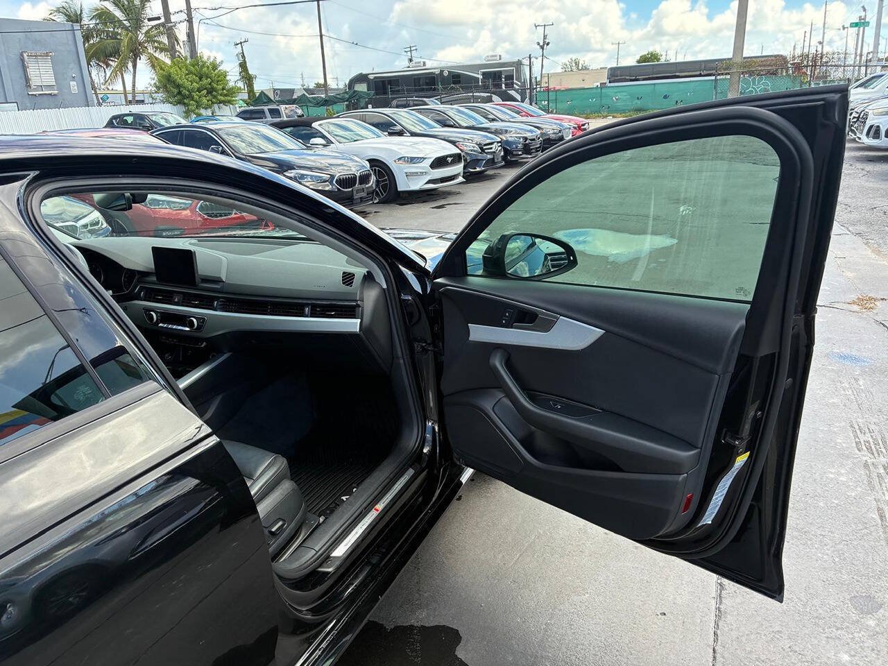 Used 2018 Audi A4 2.0T Ultra Premium FWD image 19