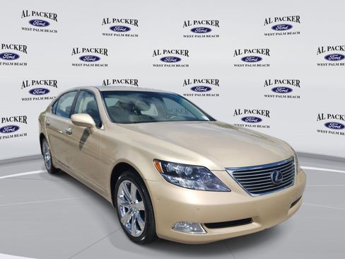 Used 2008 Lexus LS 600h L image 7
