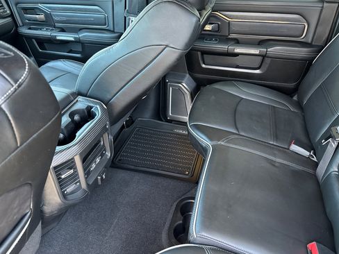 Used 2019 RAM 2500 Limited image 11