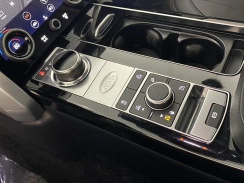 Used 2021 Land Rover Range Rover Westminster Edition image 28