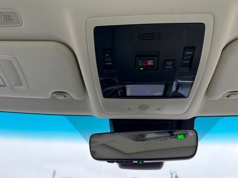 Certified 2023 Lexus ES 250 w/ Premium Package image 24