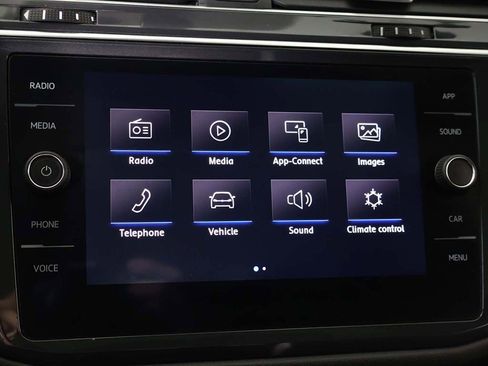 Used 2020 Volkswagen Tiguan SE R-Line FWD image 48