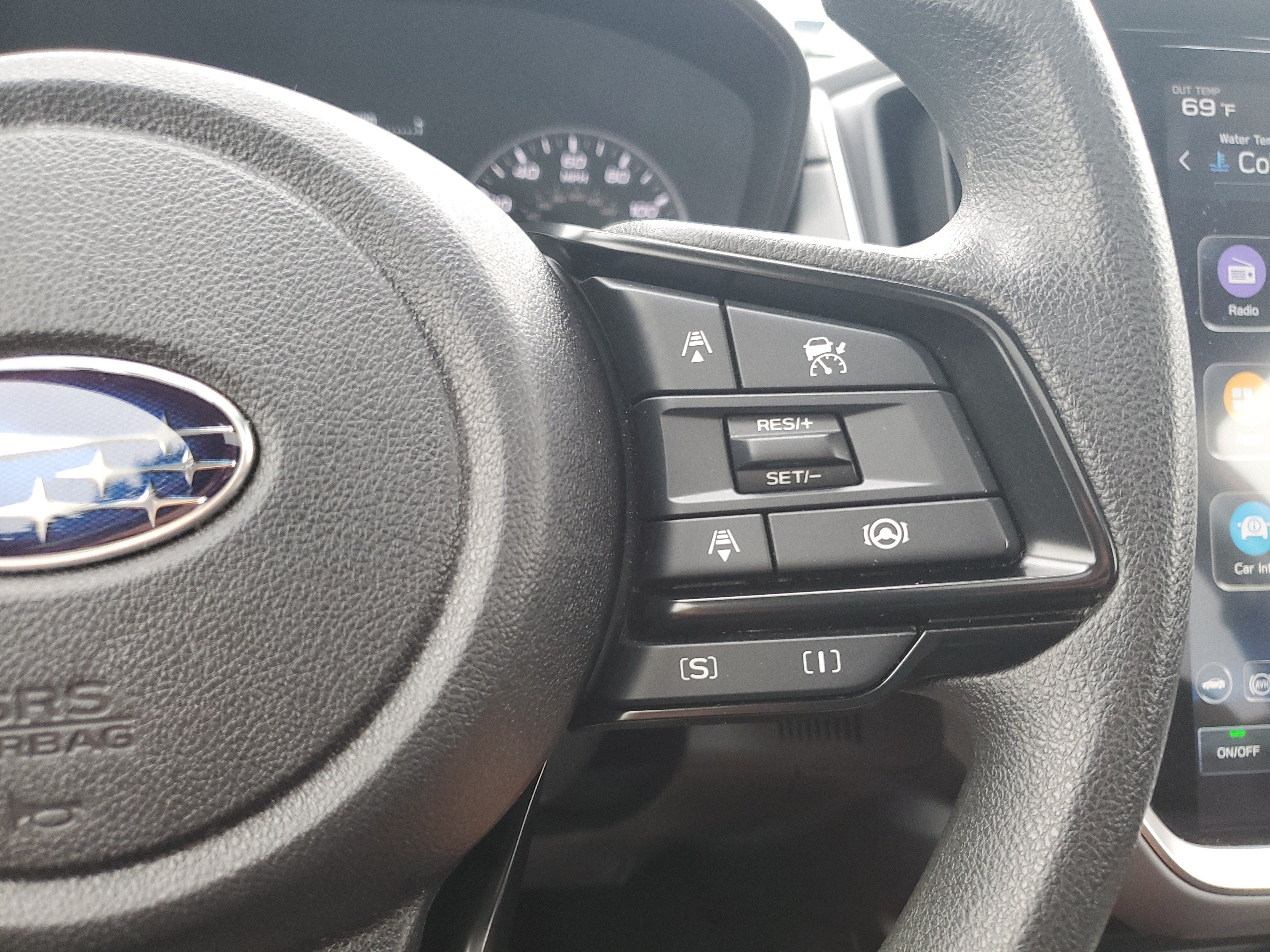 Used 2024 Subaru Crosstrek 2.0i Premium AWD/4WD image 25