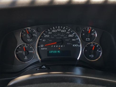 Used 2018 Chevrolet Express 3500 RWD image 13