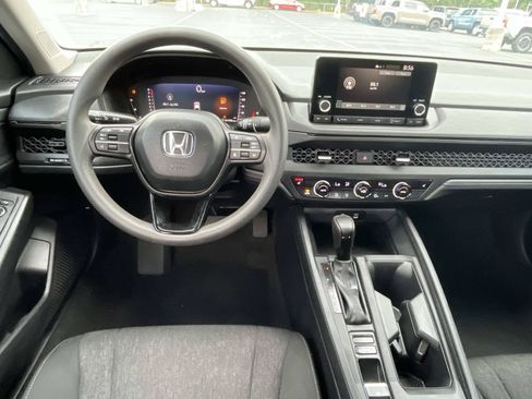 Used 2025 Honda Accord SE image 13