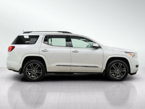 Used 2018 GMC Acadia Denali w/ LPO, Protection Package AWD/4WD image 6