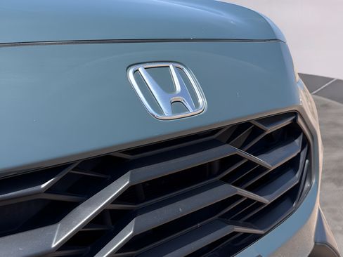 Used 2023 Honda HR-V Sport image 10