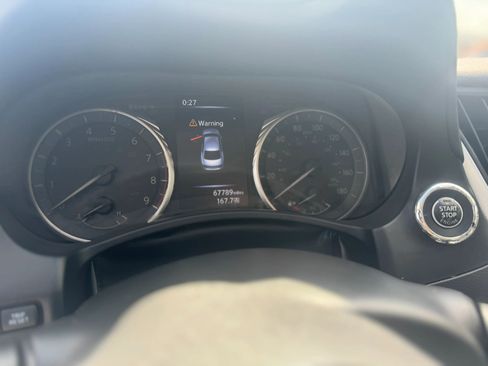 Used 2021 INFINITI Q50 Luxe image 15