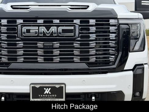 Used 2026 GMC Sierra 2500 Denali Ultimate w/ Max Trailering Package AWD/4WD image 4