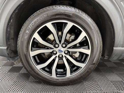 Used 2025 Ford Explorer ST-Line AWD/4WD image 13