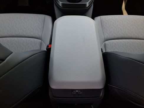 New 2026 Subaru Uncharted AWD image 31