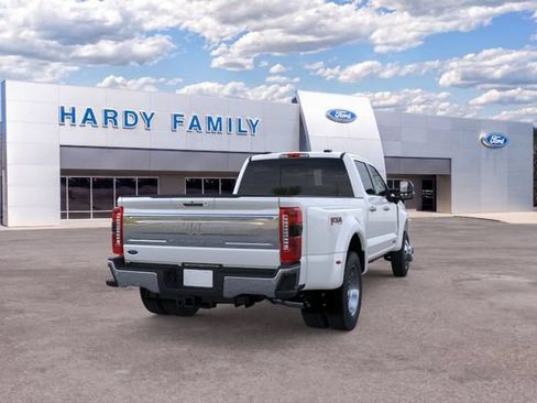 New 2026 Ford F450 King Ranch w/ Chrome Package AWD/4WD image 8