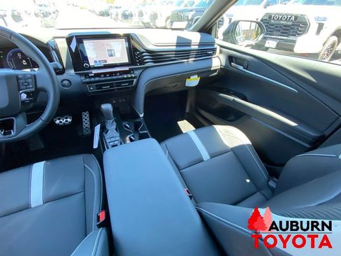 New 2026 Toyota Camry SE FWD image 21
