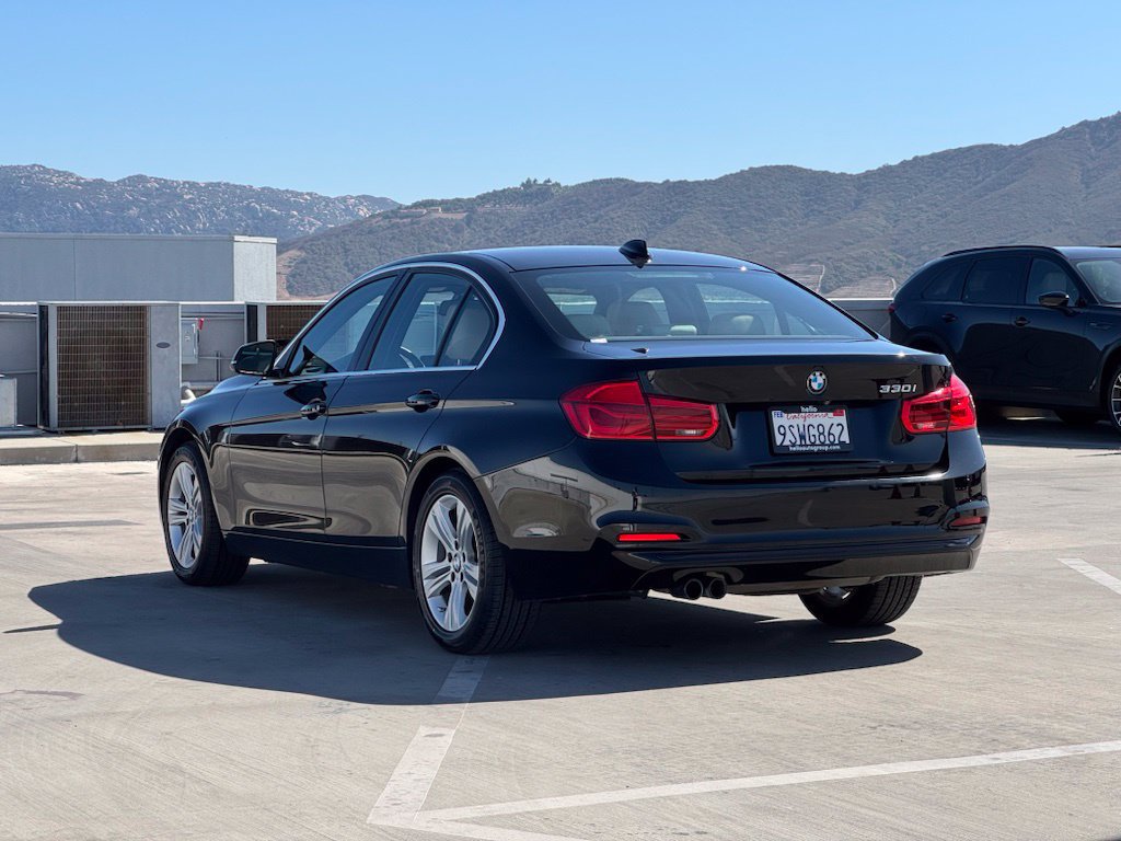 Used 2018 BMW 330i Sedan w/ Convenience Package RWD image 30