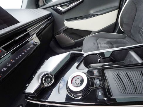 Used 2024 Kia EV6 GT-Line image 24