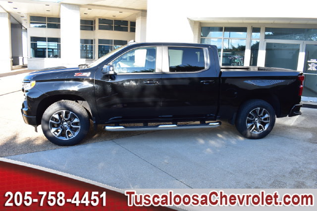 Certified 2025 Chevrolet Silverado 1500 RST AWD/4WD image 7