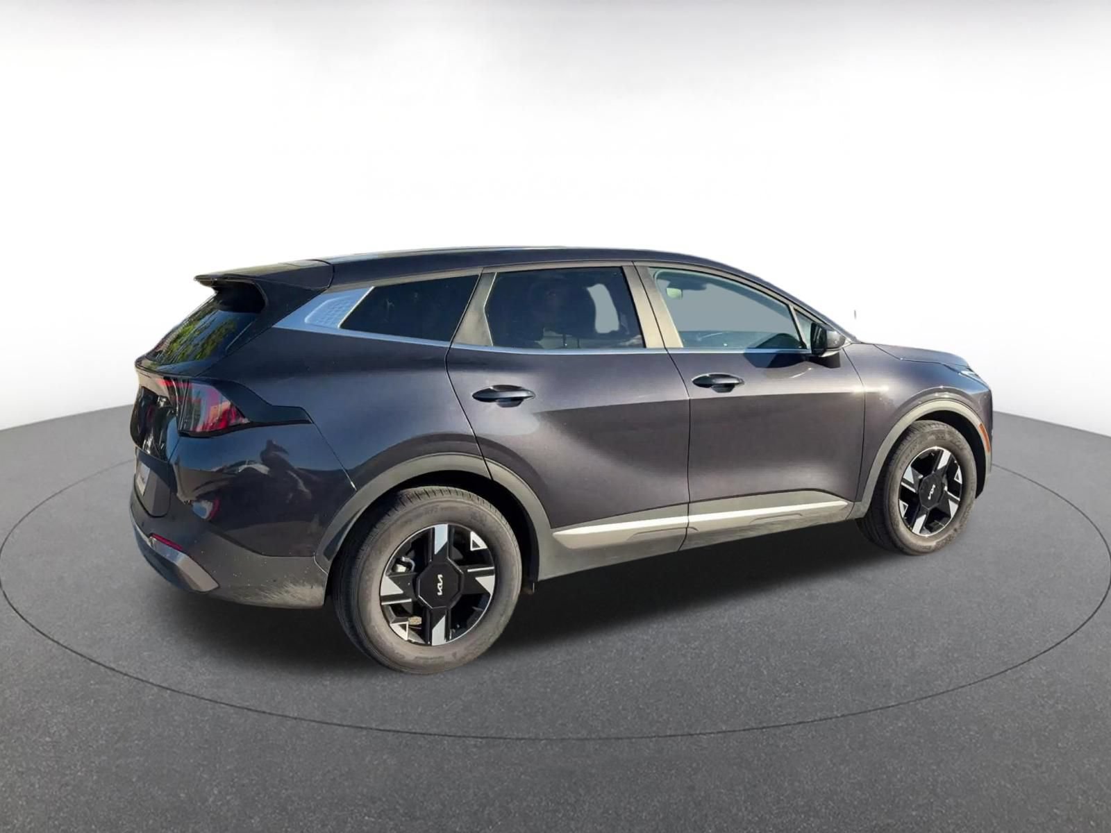 Used 2026 Kia Sportage LX FWD image 13