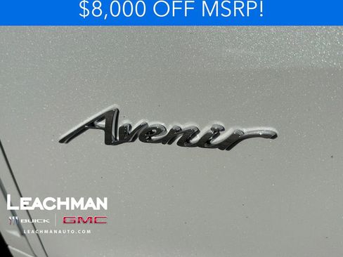 New 2026 Buick Enclave Avenir w/ Super Cruise Package FWD image 8