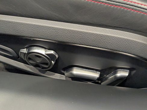 Used 2023 Audi R8 V10 performance image 21