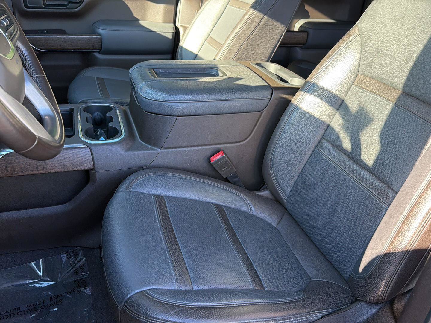 Used 2021 GMC Sierra 1500 Denali w/ Denali Ultimate Package AWD/4WD image 32
